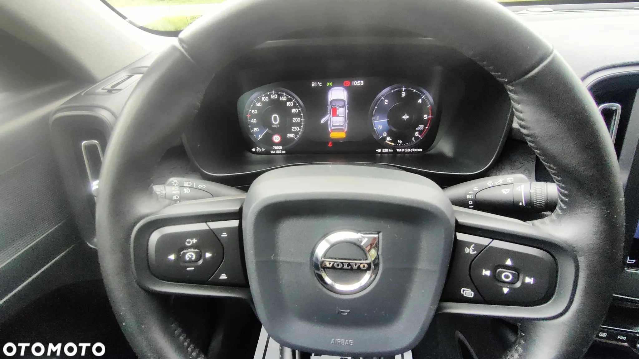 Volvo XC 40 D3 Momentum Pro - 13