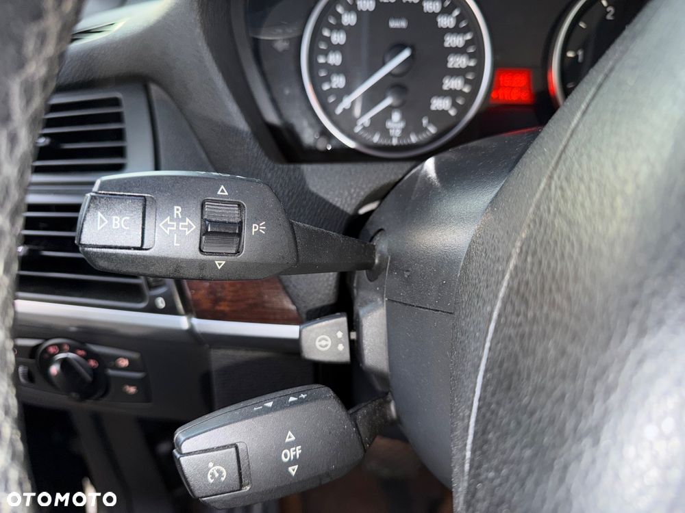 BMW X5 xDrive40d Edition Exclusive - 7