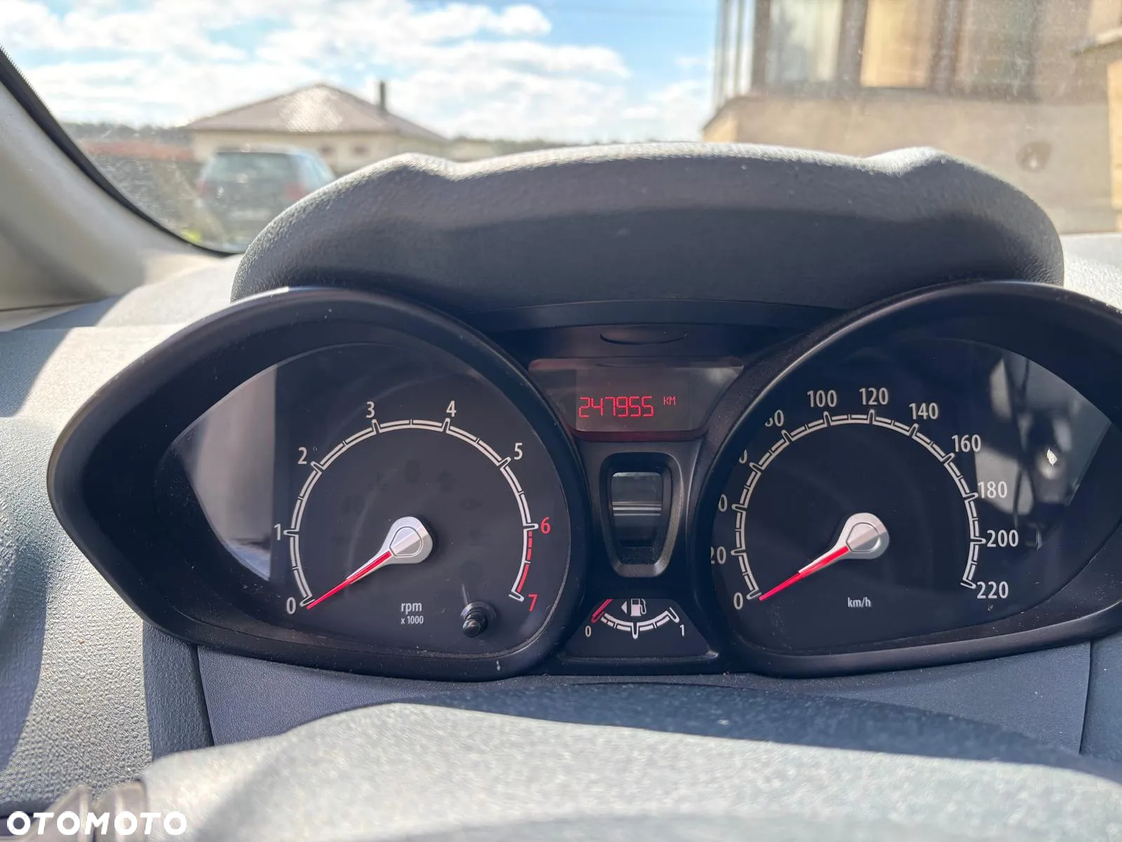 Ford Fiesta - 2