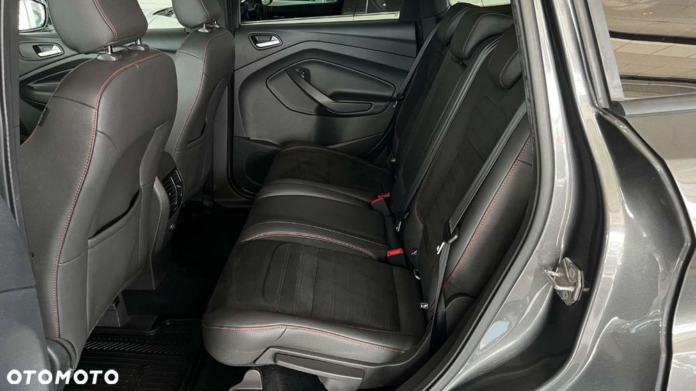 Ford Kuga - 29