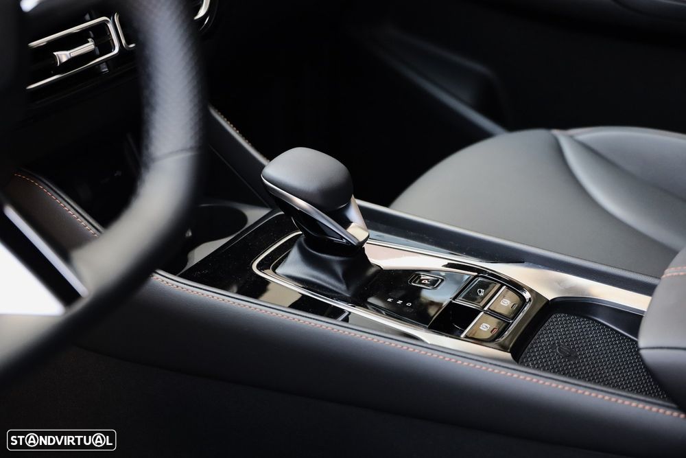 MG HS 1.5 Plug-in Hybrid Luxury - 14