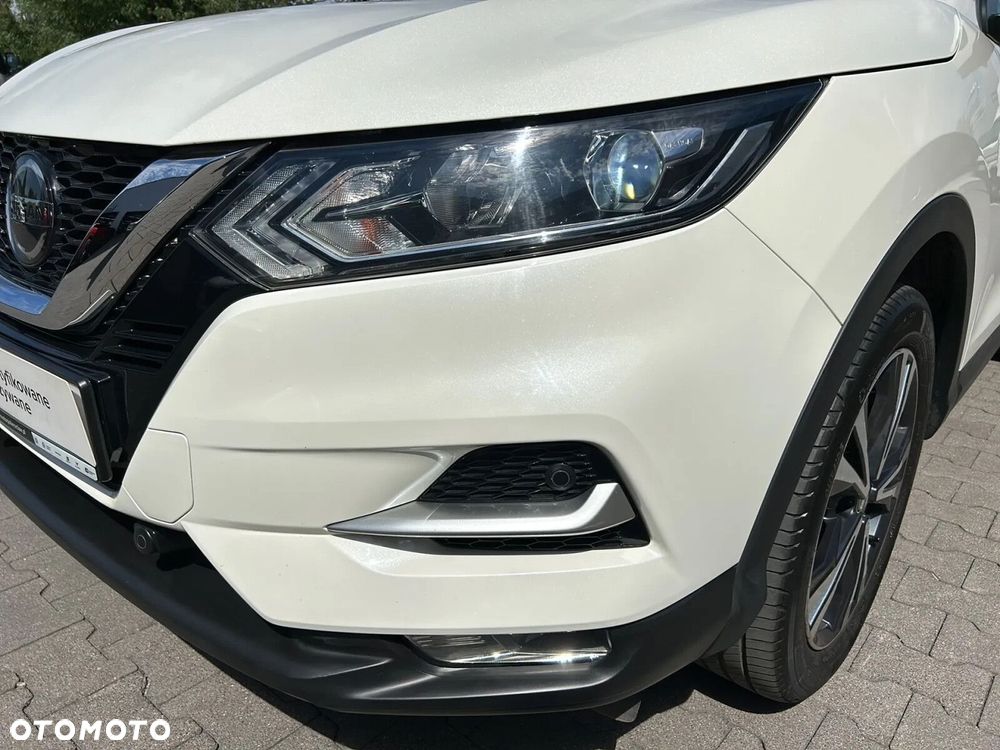 Nissan Qashqai 1.3 DIG-T N-Connecta EU6d - 34