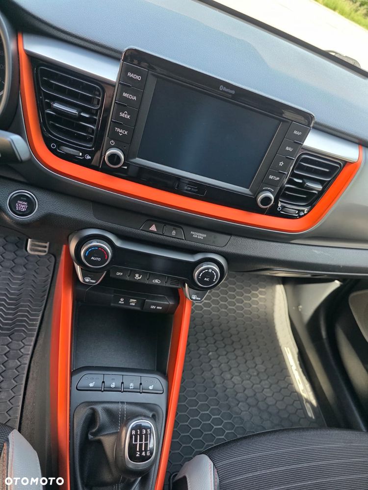 Kia Stonic 1.0 T-GDI OPF Platinum Edition - 4