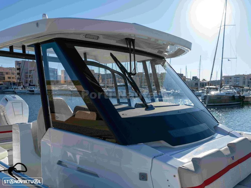 Wellcraft 28 T-Top - 12