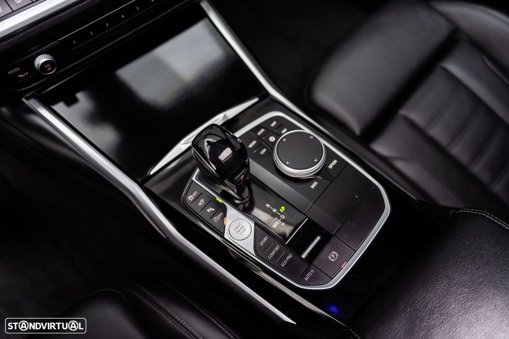 BMW 320 d xDrive Pack M Auto - 21