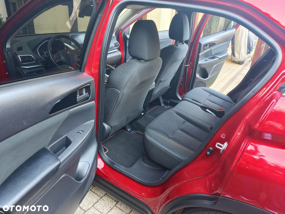 Mitsubishi Eclipse Cross 1.5 T GPF Invite Plus - 11