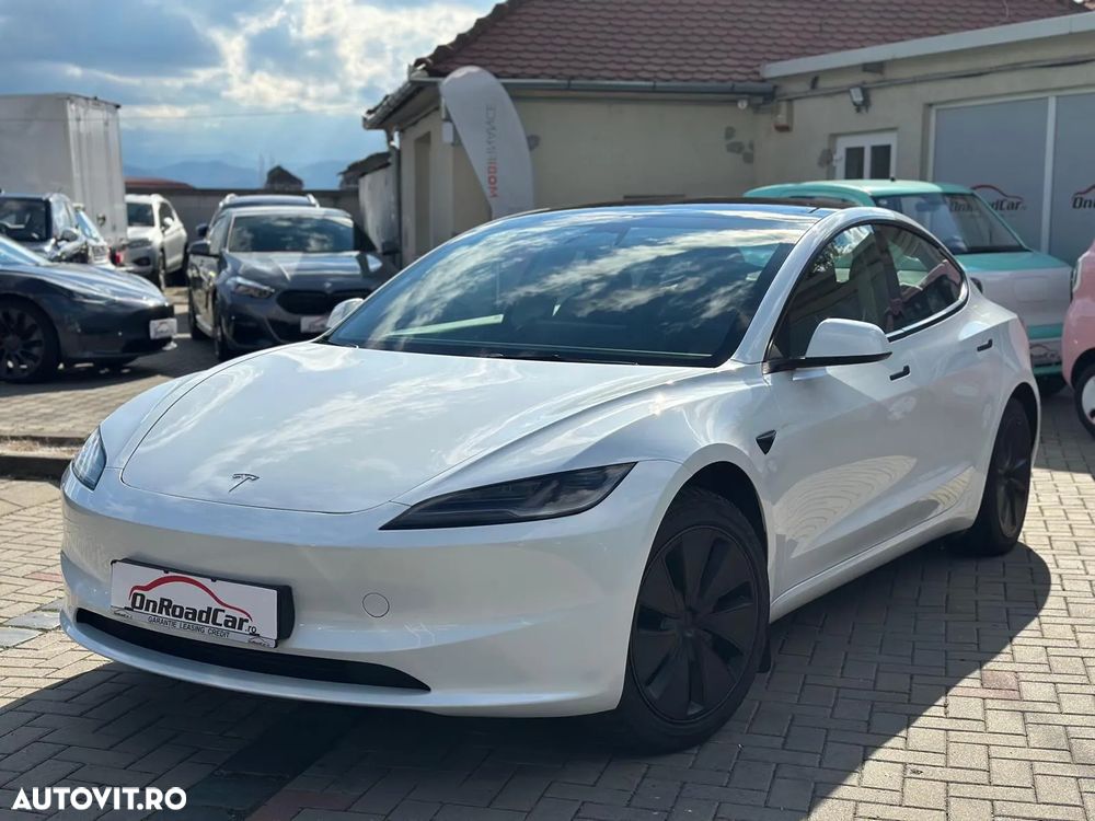 Tesla Model 3 Standard Reichweite Plus Hinterradantrieb - 38