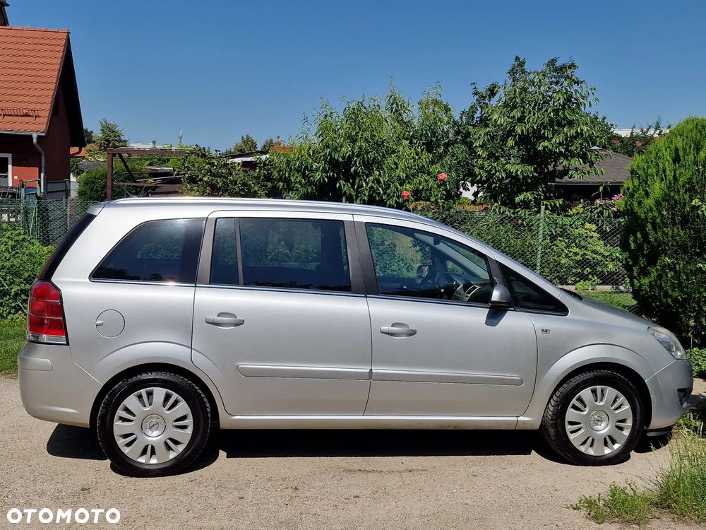 Opel Zafira - 7