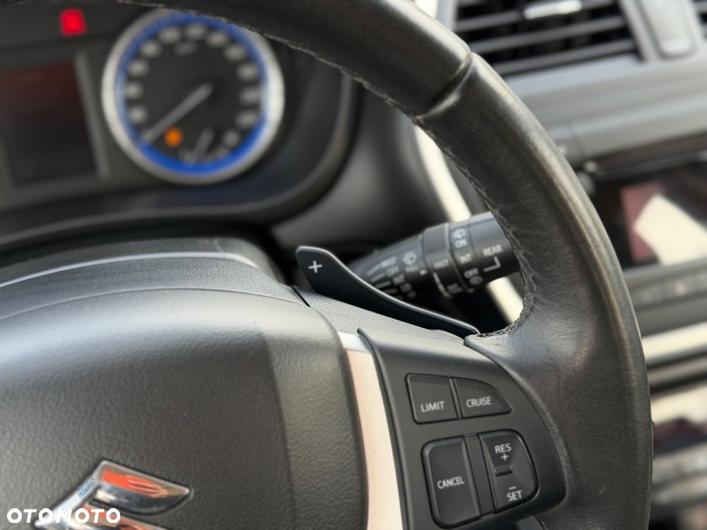 Suzuki SX4 S-Cross 1.6 Elegance 4WD CVT - 13