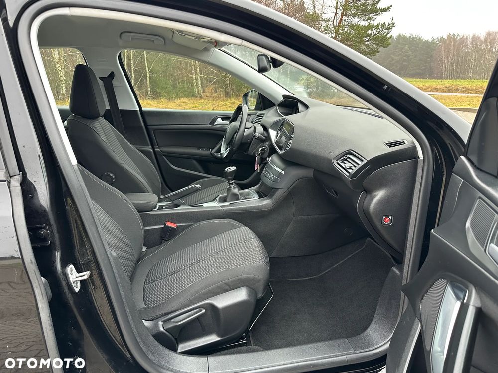 Peugeot 308 - 15