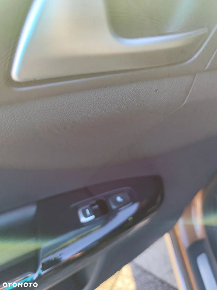 Kia Sportage 1.6 T-GDI AWD DCT GT LINE - 27