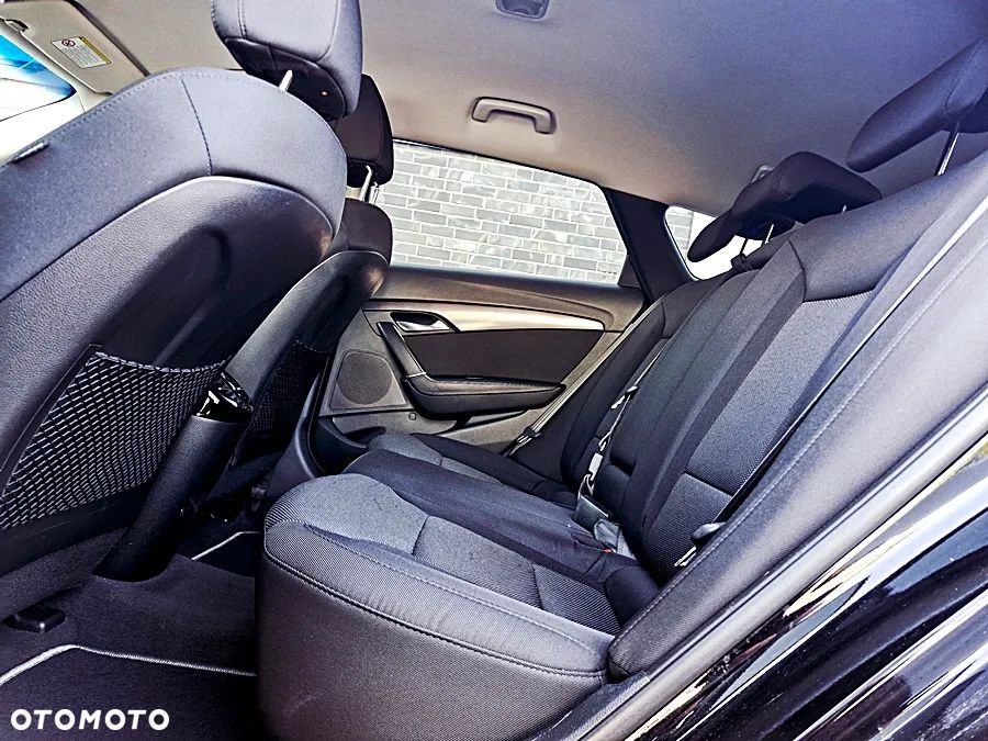 Hyundai i40 1.6 GDI BlueDrive Comfort - 17