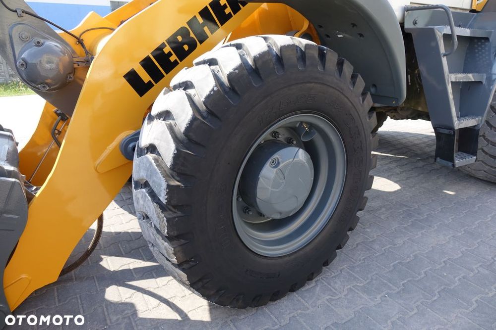 Liebherr L526 / ŁADOWARKA / 16 000 KG / SZYBKOZŁĄCZE / NOWE OPONY PRZÓD - 14