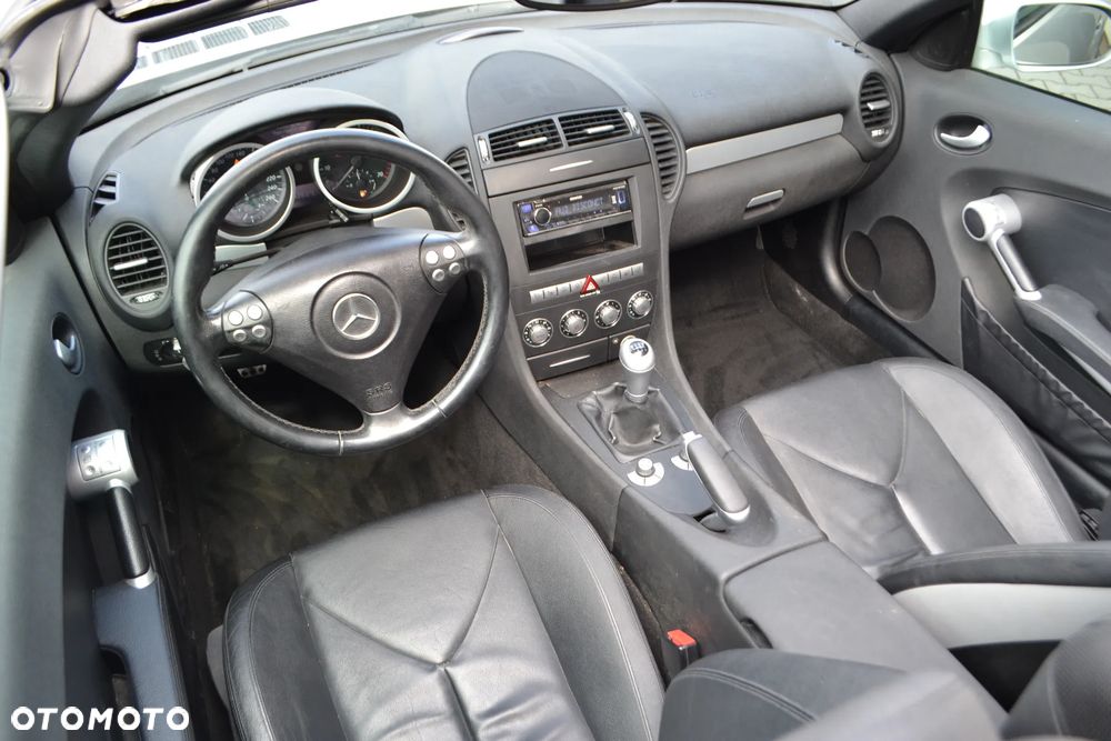 Mercedes-Benz SLK - 8