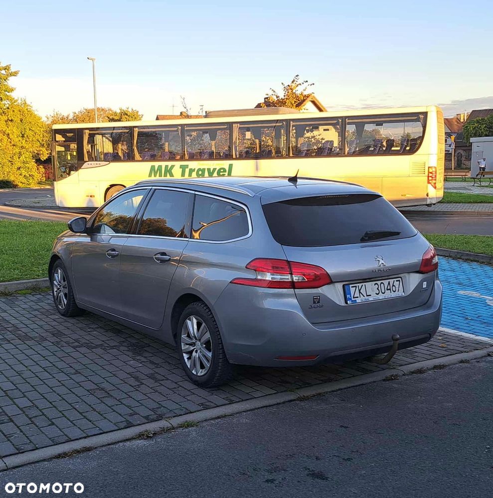 Peugeot 308 BlueHDi 120 Stop & Start Niveau 2 Business-Line - 4