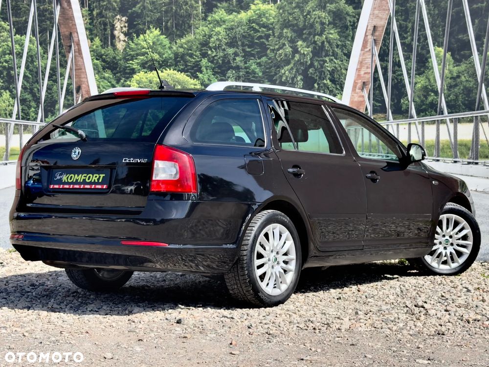 Skoda Octavia 1.8 TSI 4x4 Laurin & Klement - 13