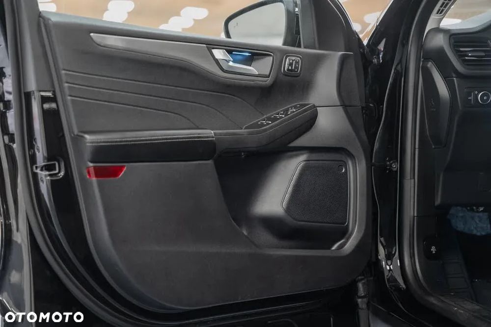 Ford Escape 2.0 EcoBoost AWD Titanium - 33