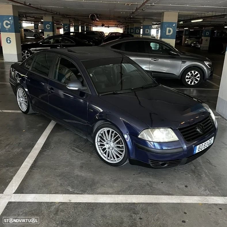 VW Passat - 4