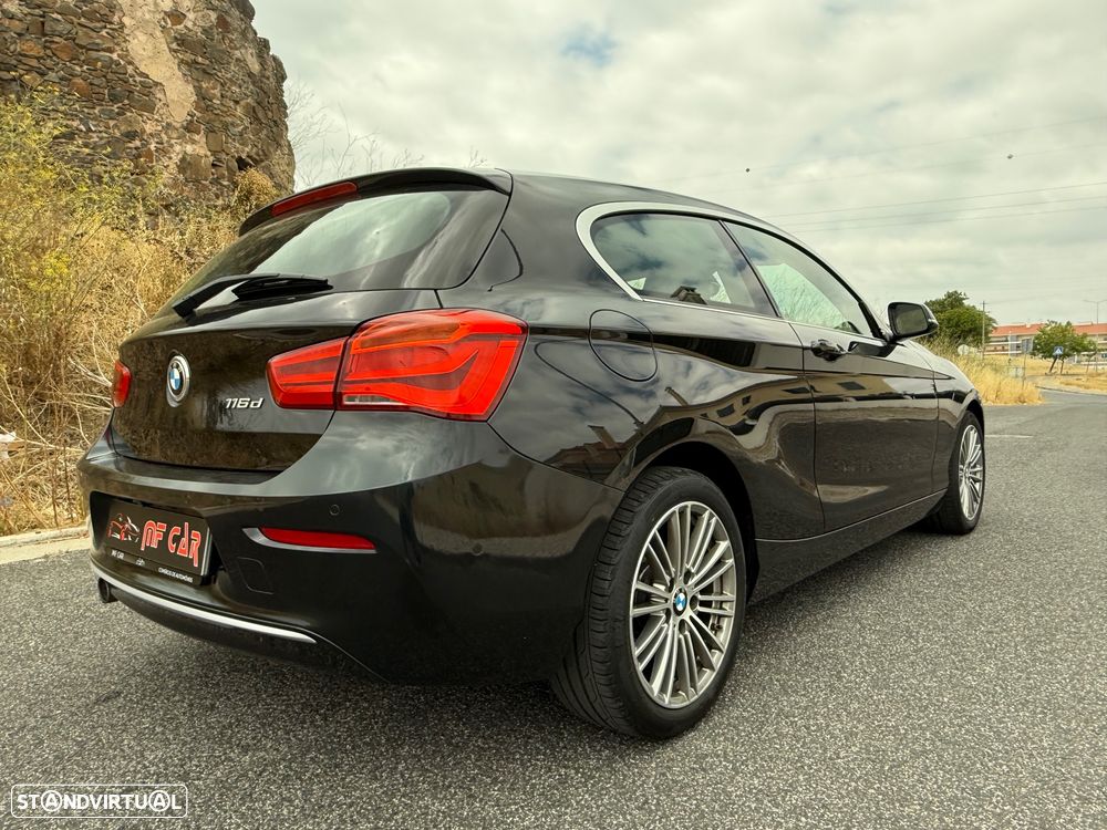 BMW 116 d Aut. Sport Line — fotografia 6