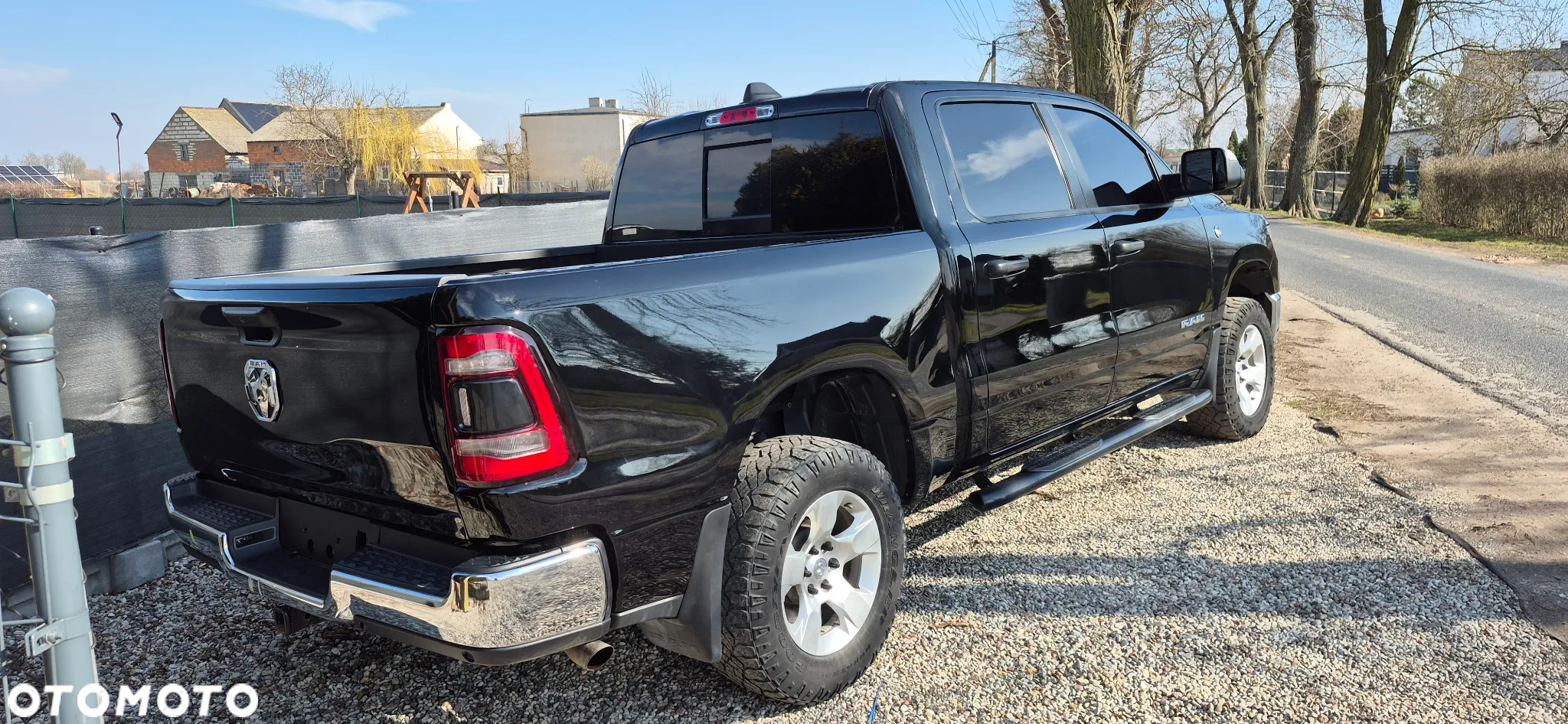 Dodge RAM 1500 5.7 4x4 - 4