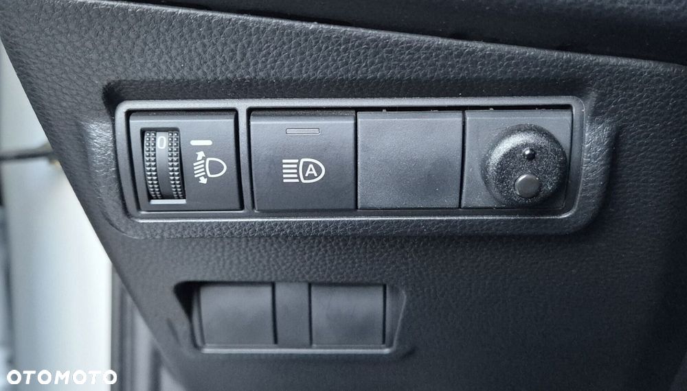 Toyota Corolla Cross 2.0 Hybrid Style AWD - 20