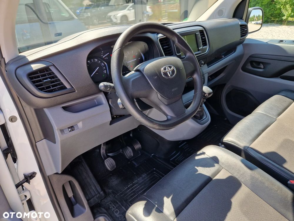 Toyota Proace - 12