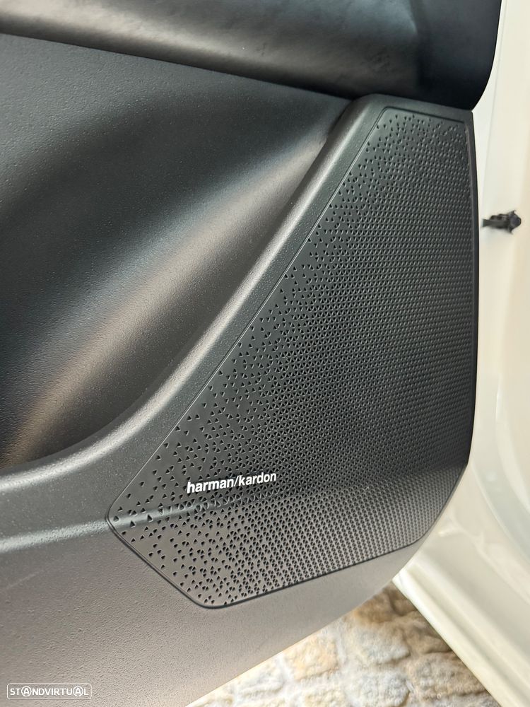 Kia Niro EV 64kWh Tech X - 11