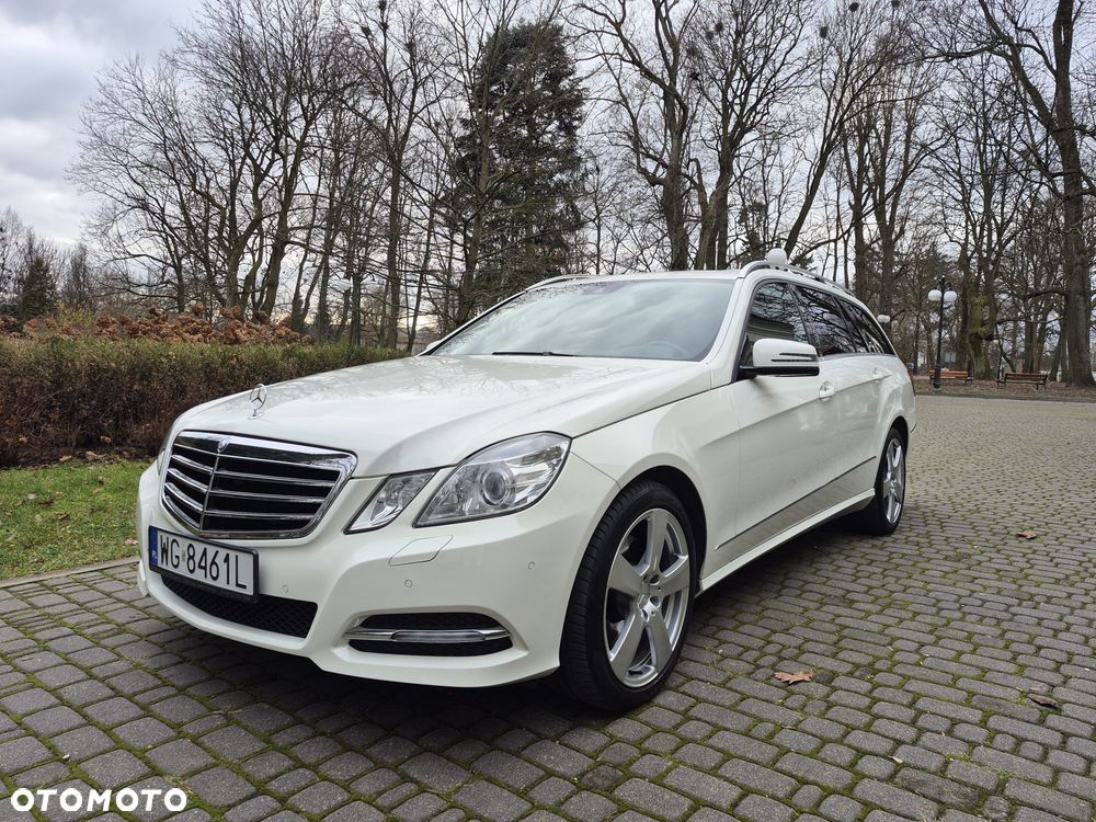 Mercedes-Benz Klasa E 350 CDI 4-Matic BlueEff Avantgarde - 1