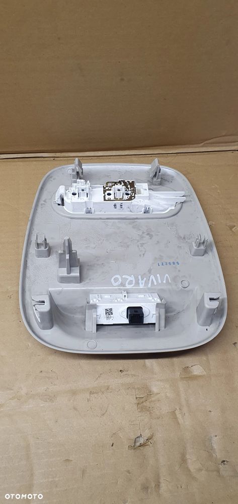 Lampka podsufitki oświetlenie kabiny wyświetlacz Opel Vivaro B 93450664 739483145R 248804435R - 5