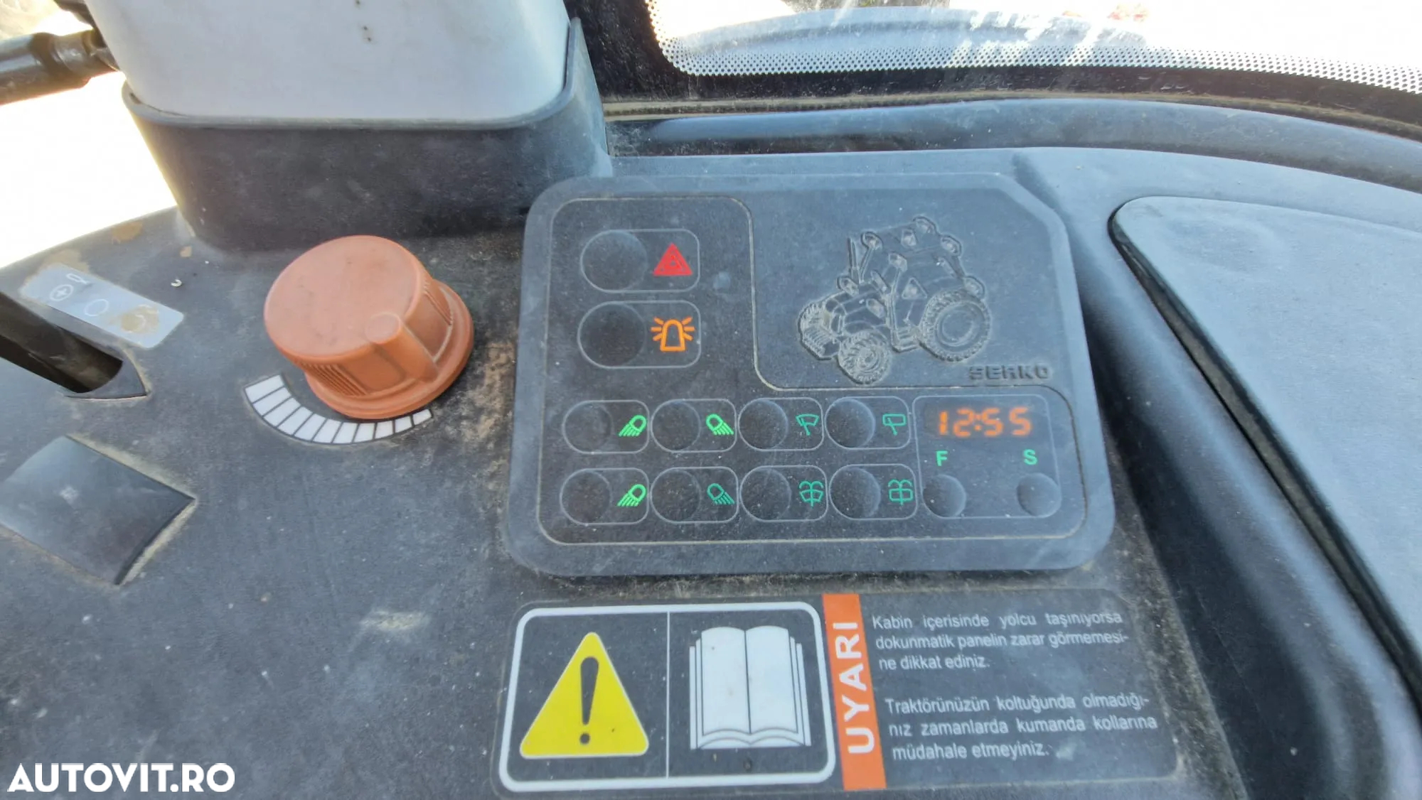 ARMATRAC 1254 LUX CRD4 TRACTOR AGRICOL - 33