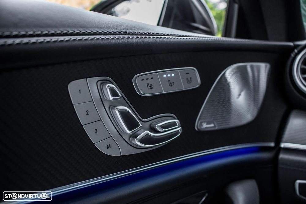 Mercedes-Benz AMG GT 53 4Matic+ - 19