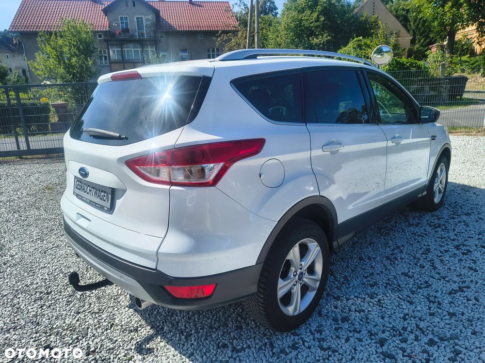 Ford Kuga 2.0 TDCi 2x4 Champions Edition - 6