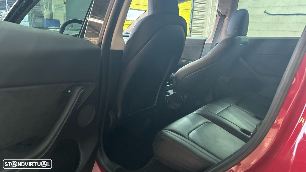Tesla Model Y Long Range Tração Traseira Premium - 10