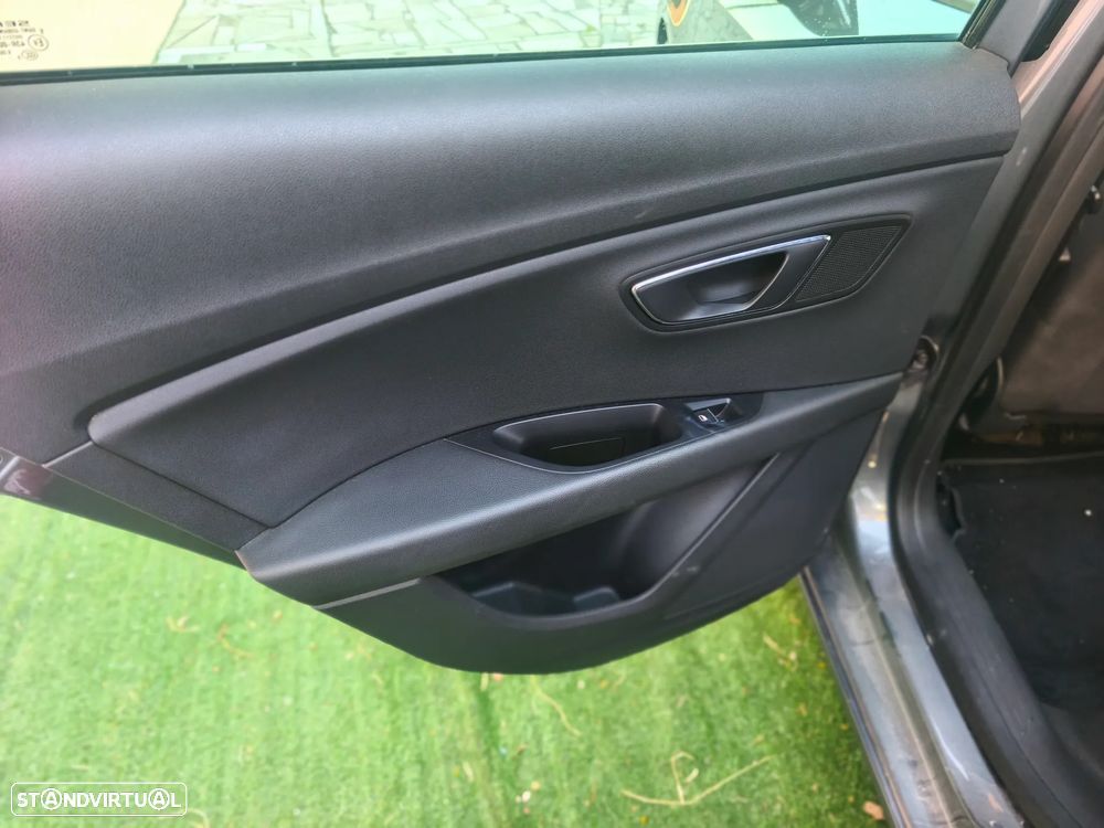 SEAT Leon ST 2.0 TDI FR S/S - 14