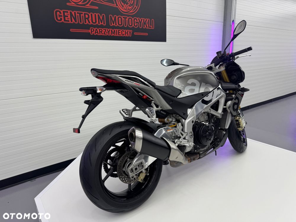Aprilia Tuono - 4