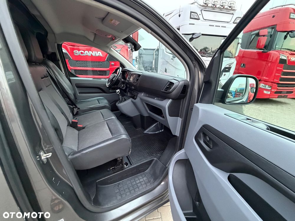 Opel Opel Vivaro 2.0 Diesel 150KM 80 000km serwisowany tylko w ASO IDEALNY STAN - 22