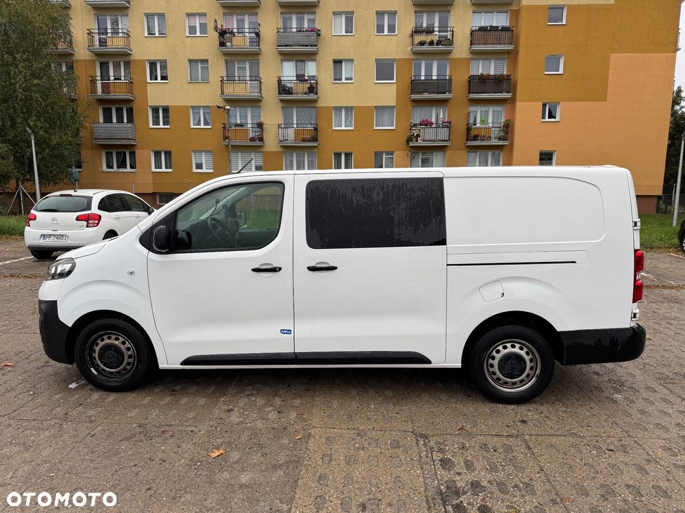 Opel Vivaro - 8