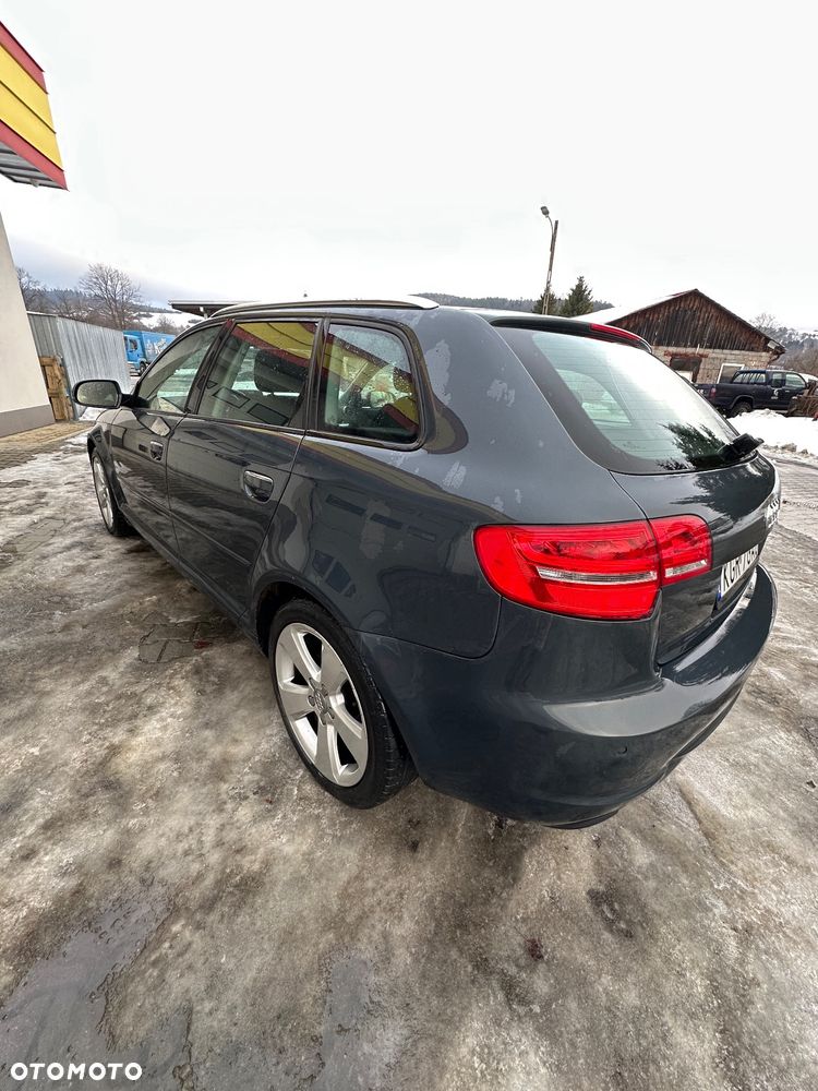 Audi A3 Sportback - 8