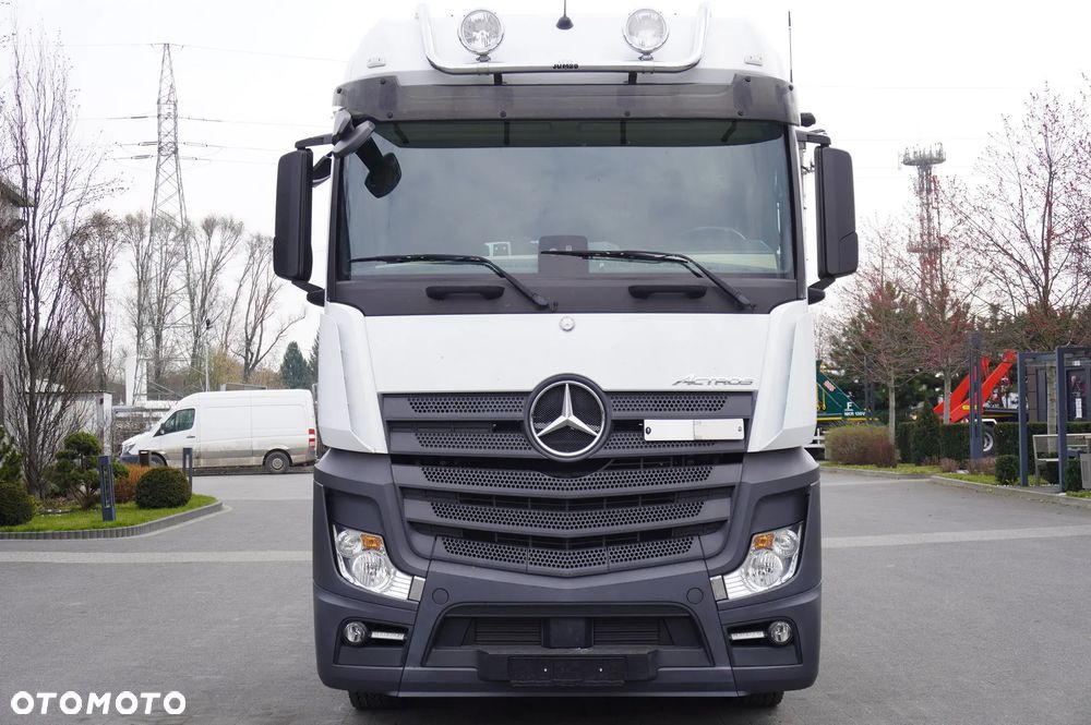 Mercedes-Benz Actros 2540 6x2 / 10 tho. km!!! / 5-seater cab! / BDF - 11