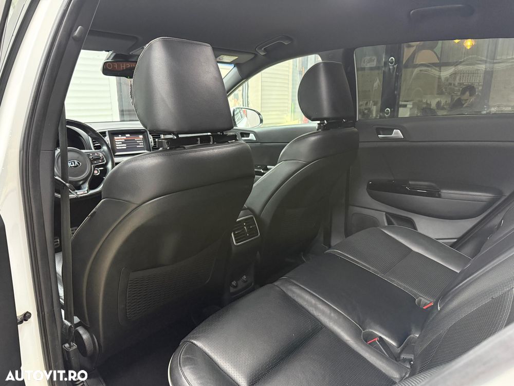 Kia Sportage 2,0 CRDI AWD Aut. GT Line - 21