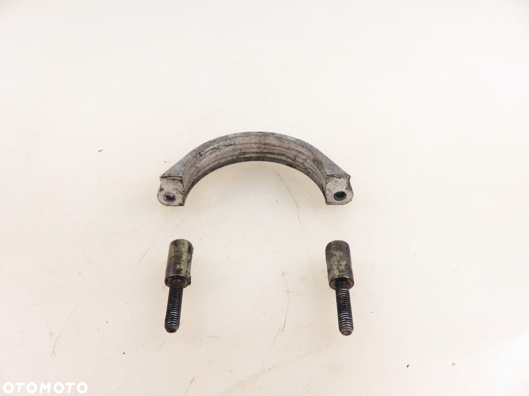 Obejma Mostek Mocowanie pompy vacum podciśnienia BMW OE 2247058 - 10
