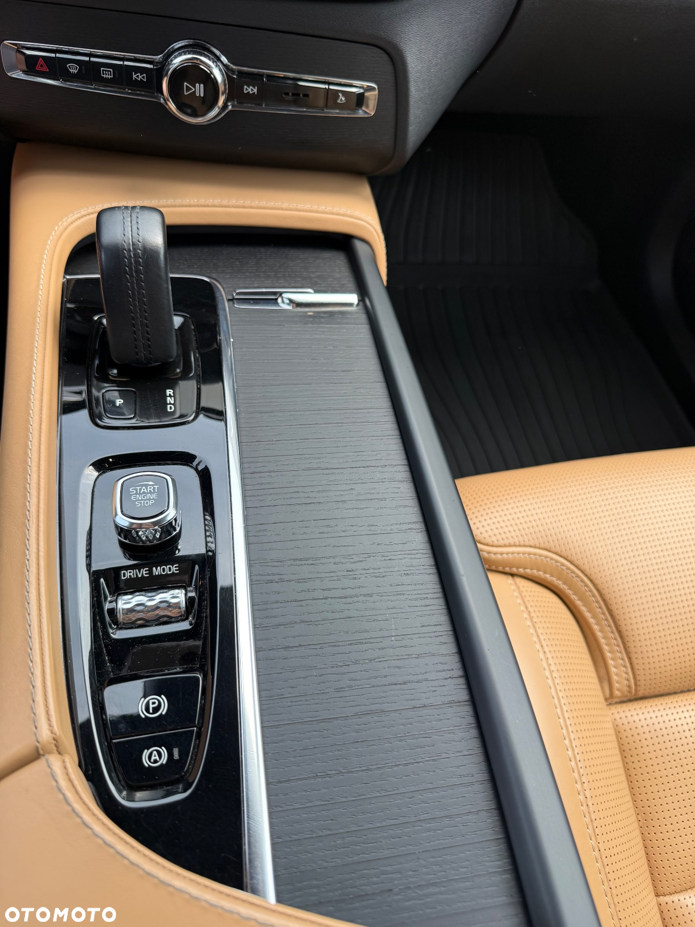 Volvo XC 90 D5 AWD Inscription - 23