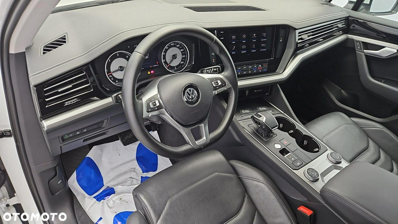 Volkswagen Touareg 3.0 V6 TDI SCR 4Mot - 9