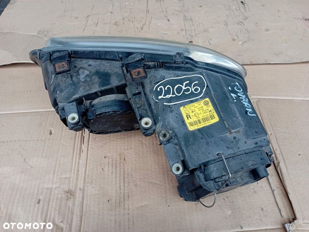 VW TOURAN I LAMPA PRAWA PRZÓD PRZEDNIA EUROPA 1T0941006M - 1