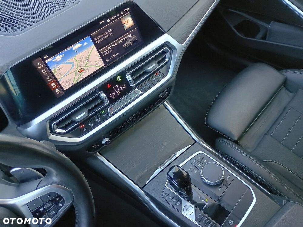 BMW Seria 3 - 34