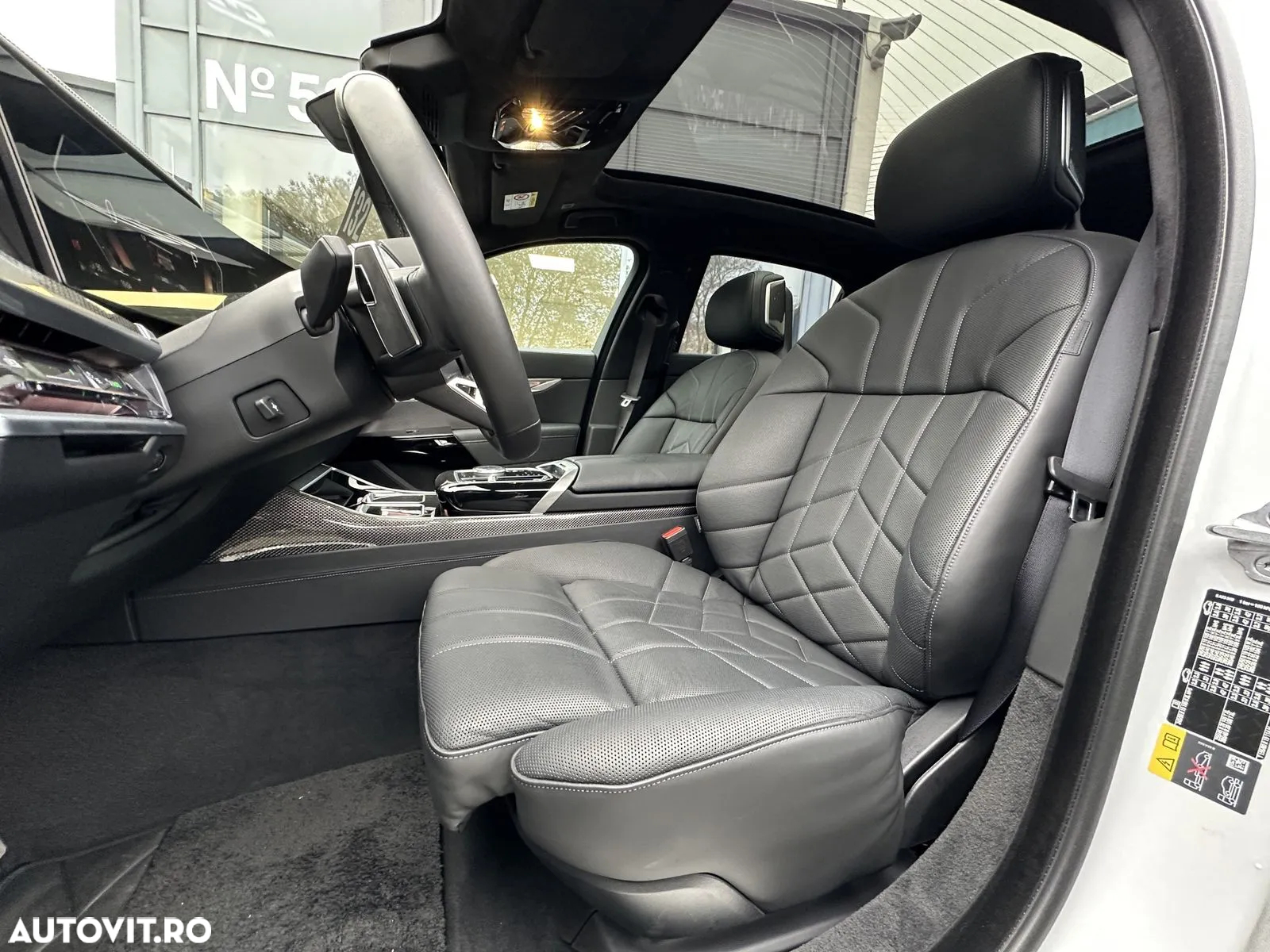 BMW Seria 7 750e xDrive AT PHEV - 26