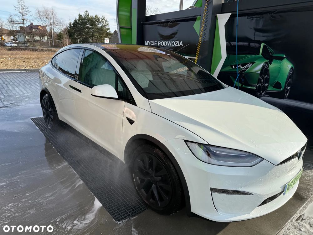 Tesla Model X Plaid - 3