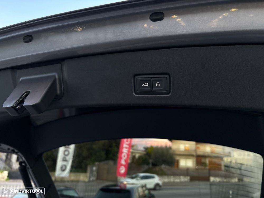 Audi Q4 Sportback e-tron 35 55 kWh - 38