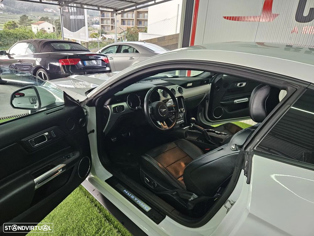 Ford Mustang 2.3 Eco Boost - 11