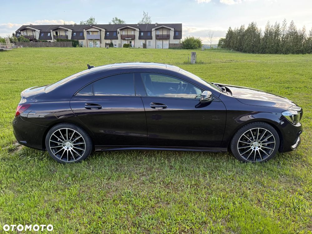 Mercedes-Benz CLA 250 4-Matic AMG Line - 8
